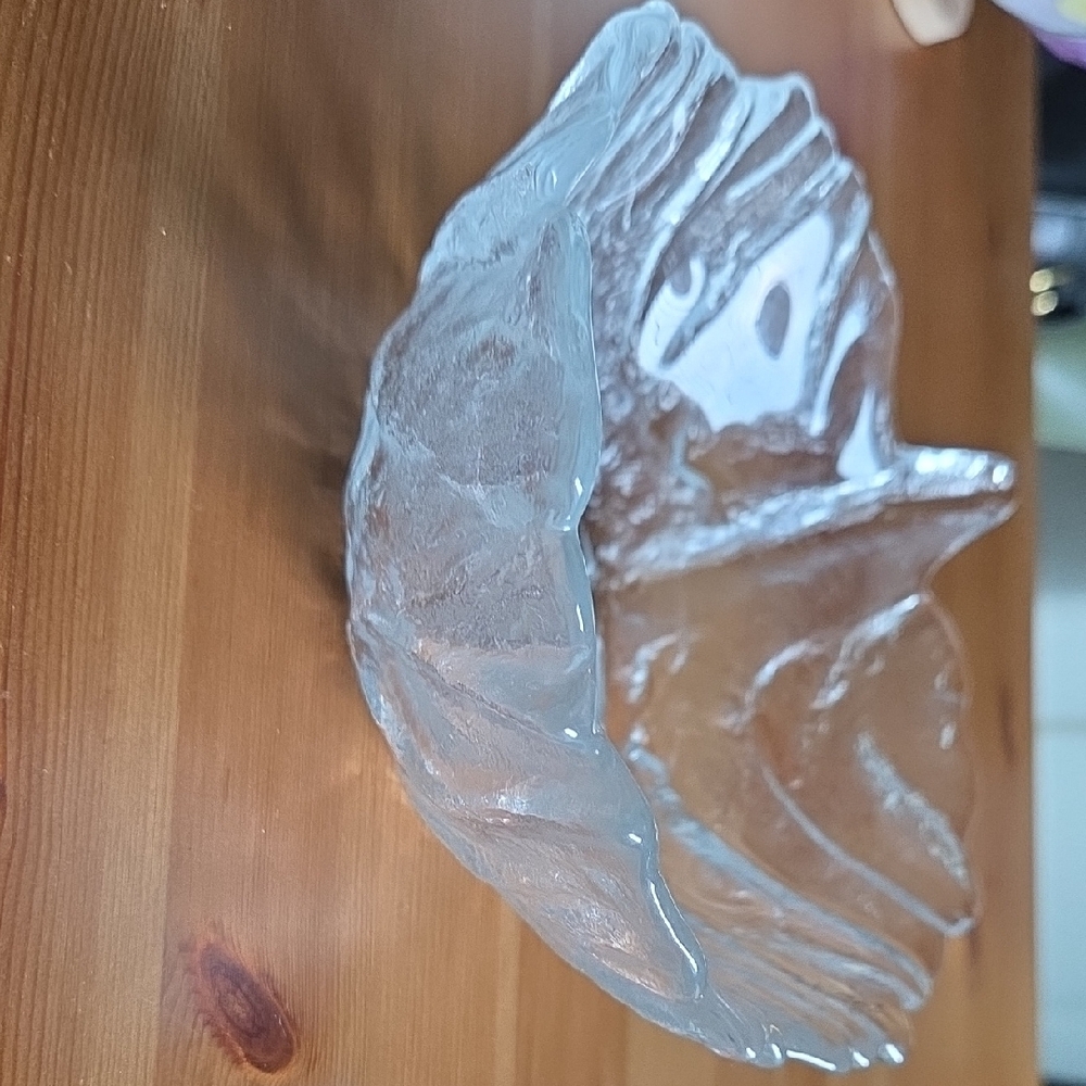 Blenko Clear Glass Cabbage Leaf-Shaped Bowl - Picture 2 of 3